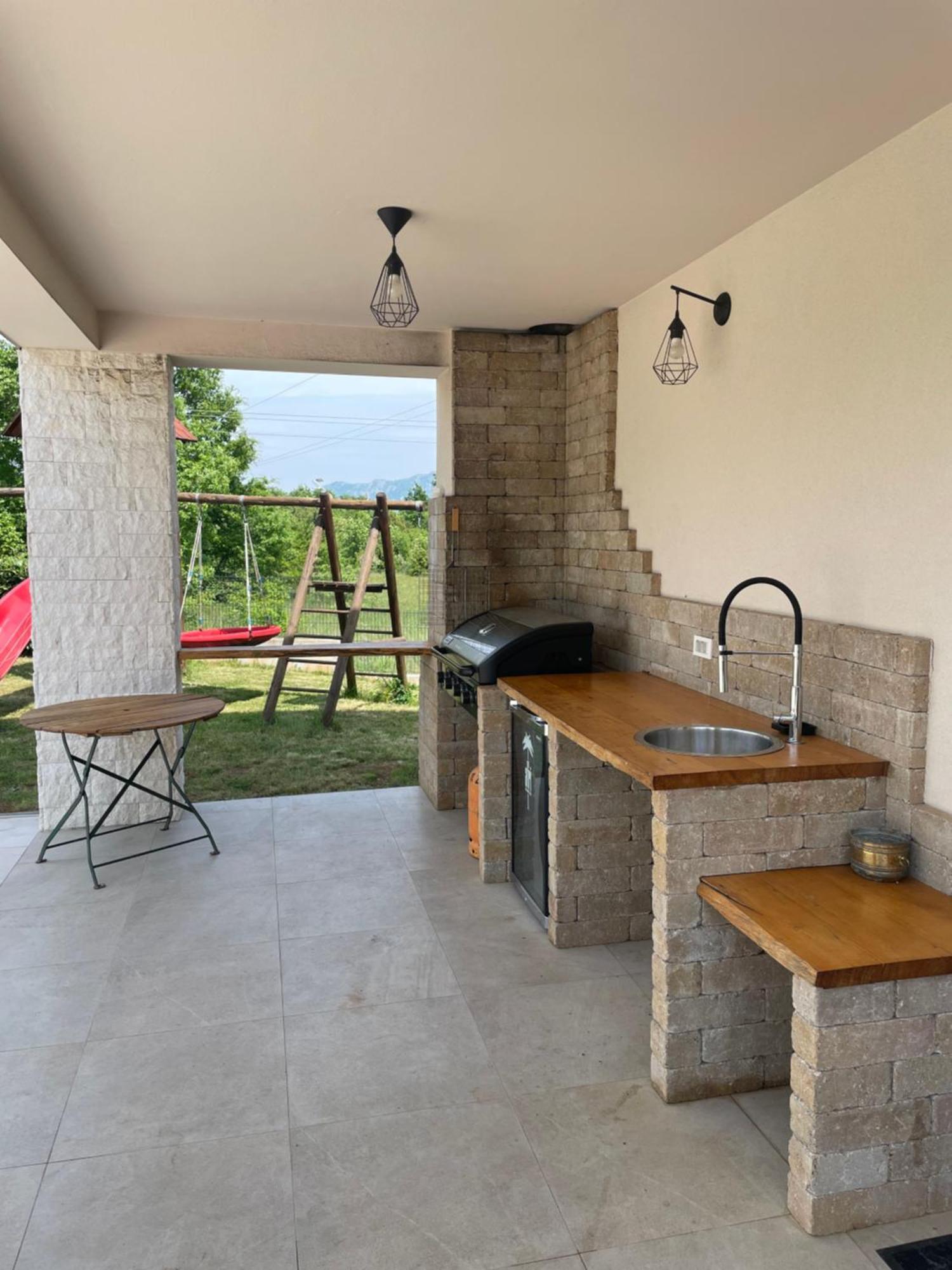 Villa Fluggi Near Labin Santalezi Exterior foto